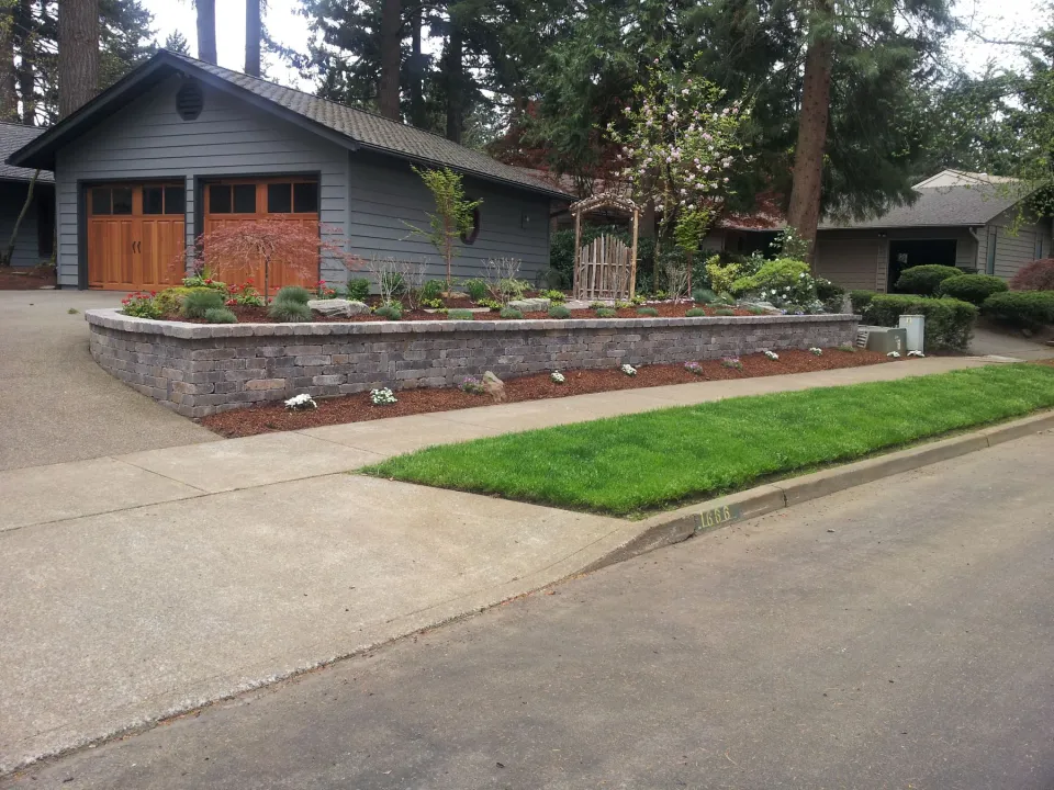 Retaining Walls & Stonework project by Davidson's Landscape