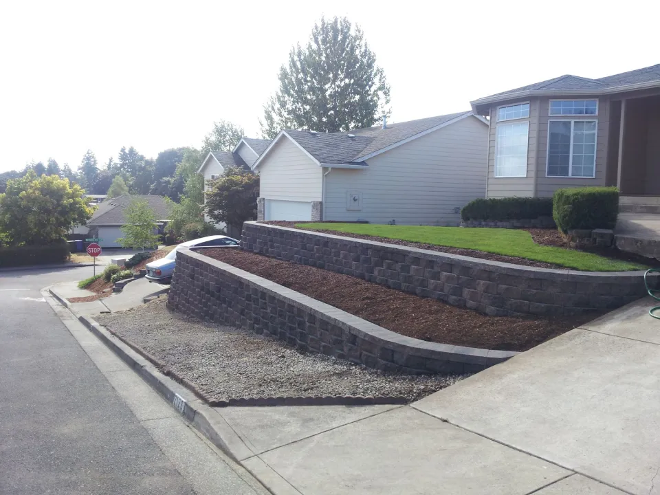 Retaining Walls & Stonework project by Davidson's Landscape